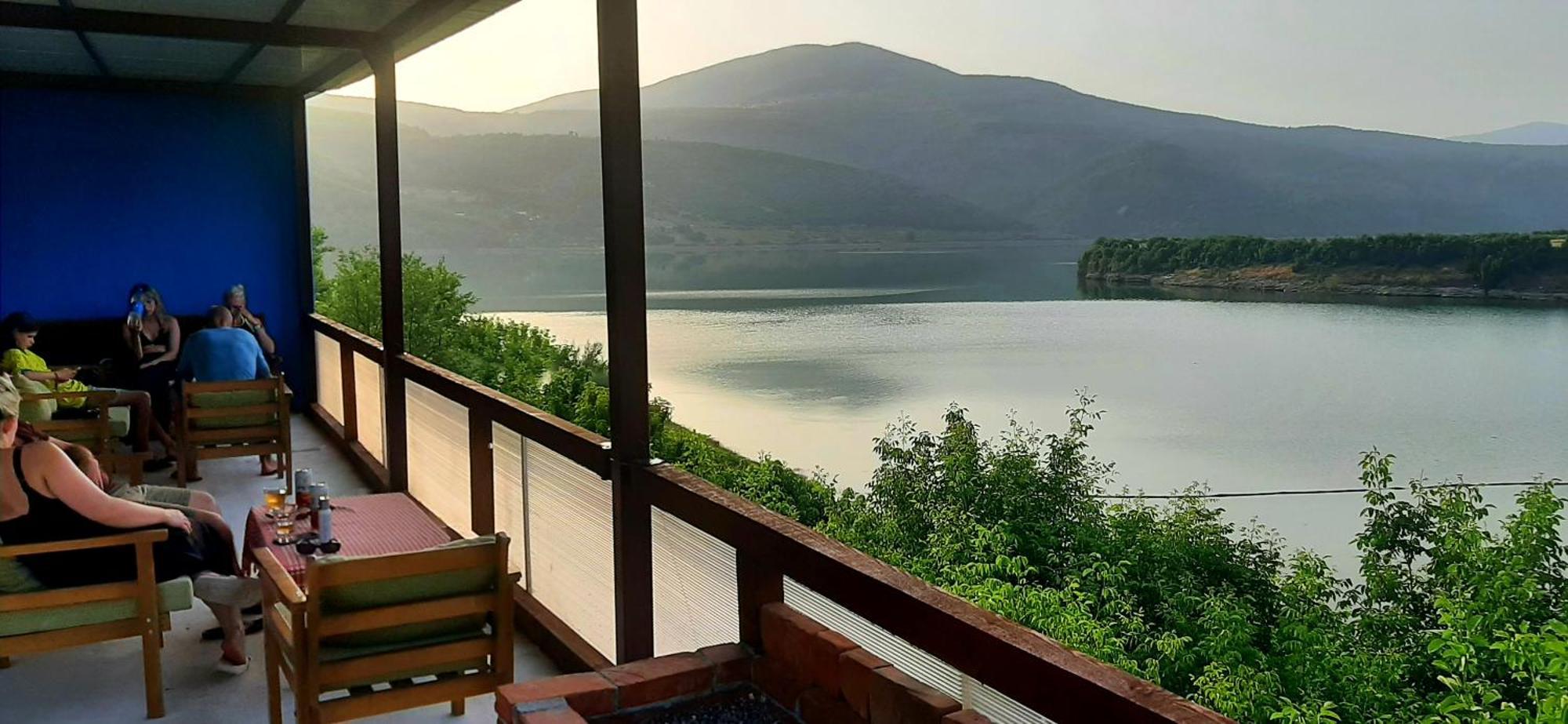Superpanorama Guesthouse Kukes Exterior foto